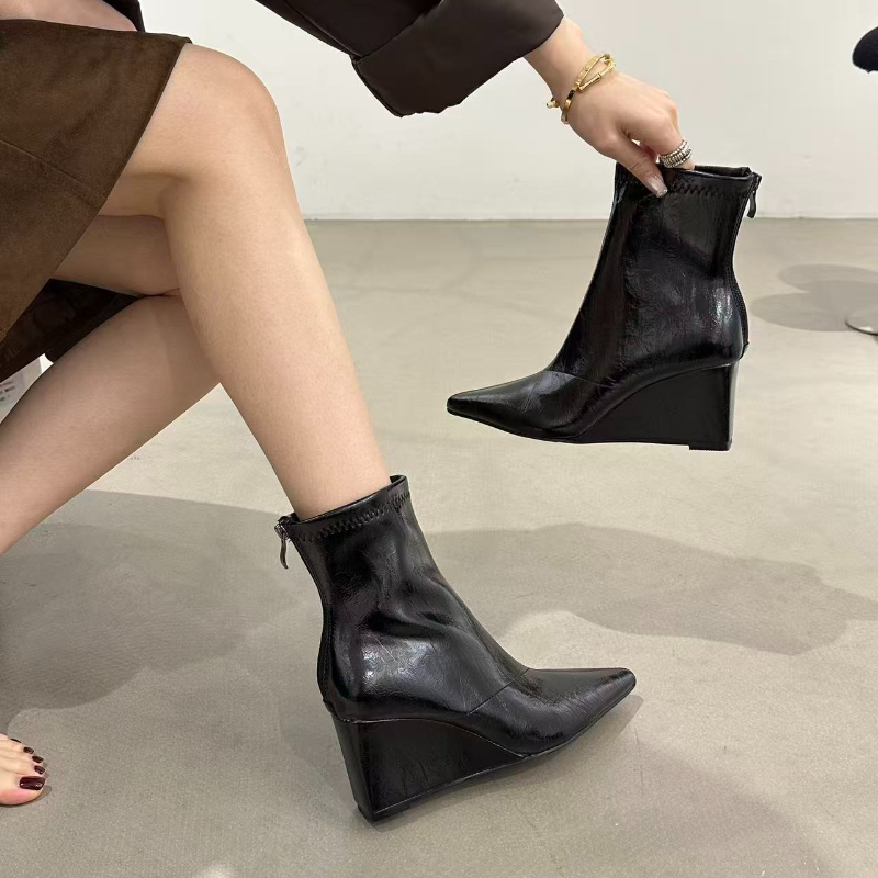 Bottines Vintage à talons pour - Street Fashion Female avis et prix