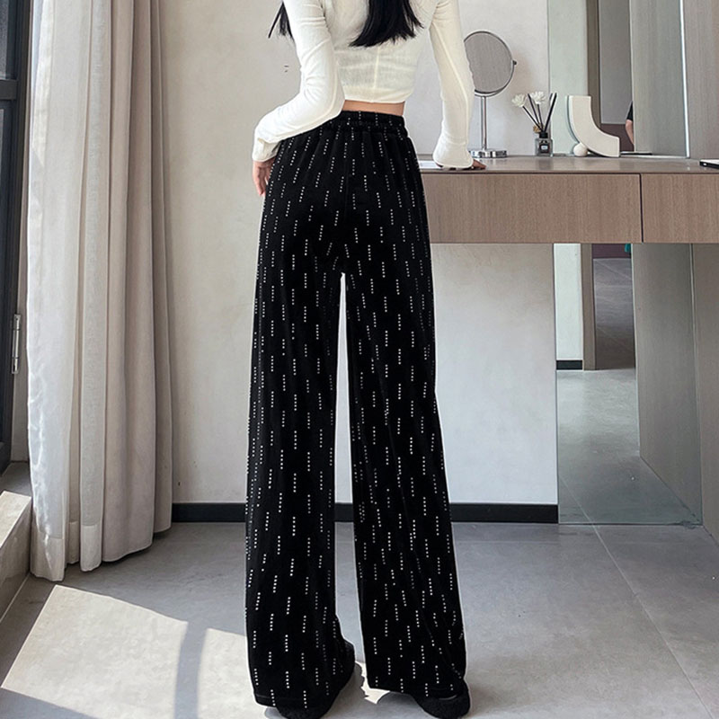 Pantalon de luxe en velours av - Street Fashion Female avis et prix